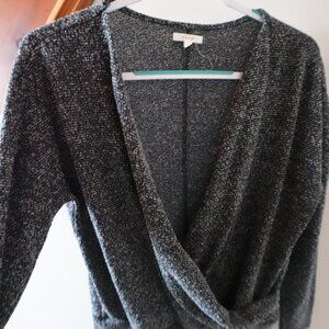 Mauricrs Black And White Deep V Neck Plunge Lightweight Long Sleeved Top